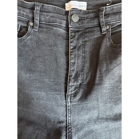 LOFT ANN TAYLOR JEANS size 12 - Picture 2 of 4